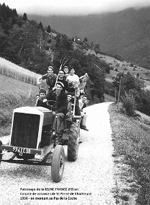 1956 en montant au Pas de la Coche